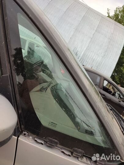Renault espace 4 форточка правая