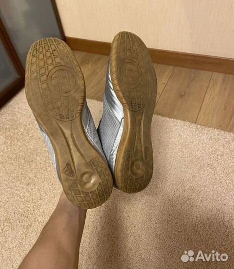 Бутсы для зала adidas predator IN sala 19.4