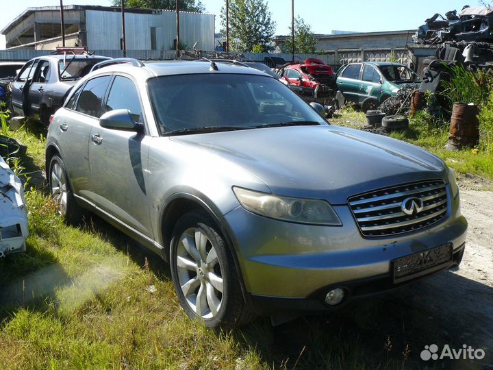 Кузовные запчасти для Infiniti FX35 2003Г