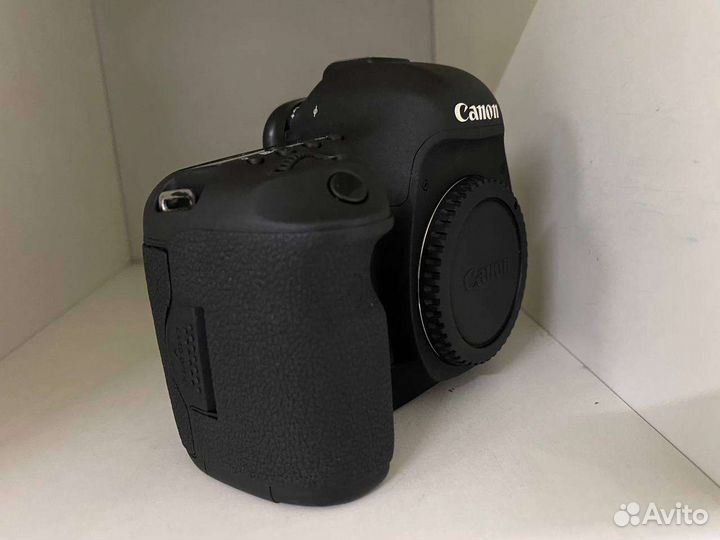 Canon 5D Mark III Body Id 29 530