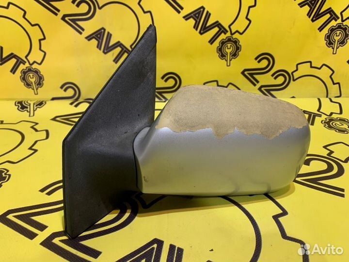 Зеркало заднего вида переднее левое Toyota Ist