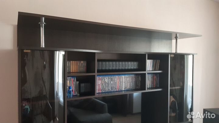 Тумба под телевизор