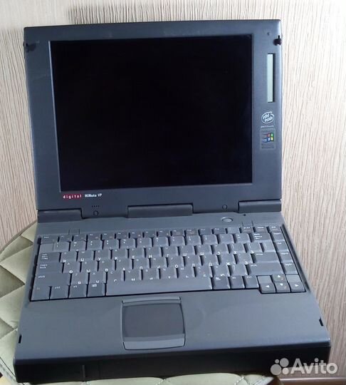Ноутбук антикварный Digital HiNote VP TS30G Win95