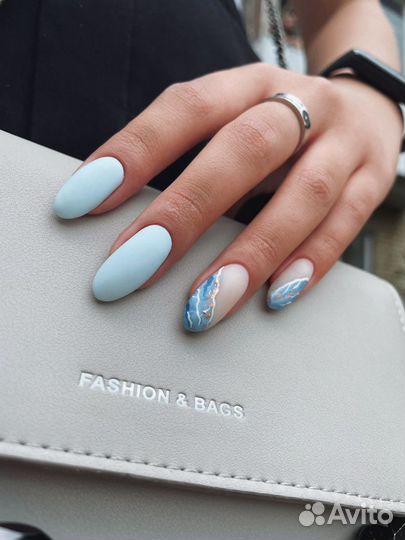 Аппаратный маникюр