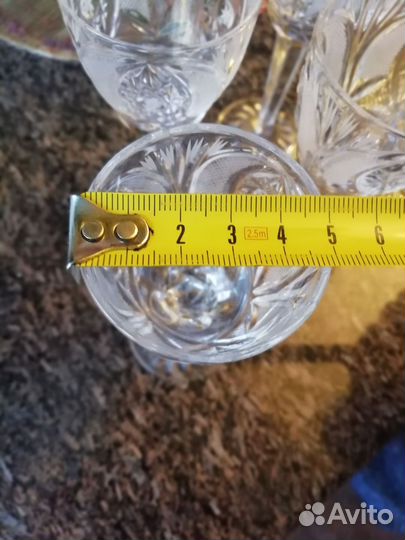Хрустальные рюмки