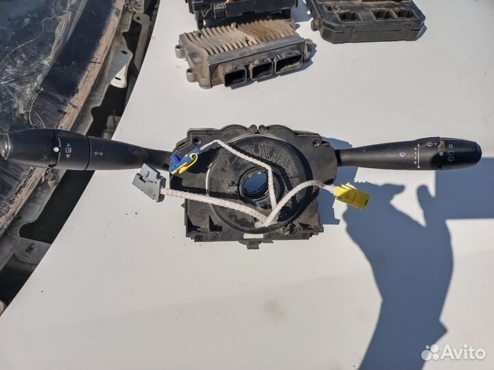 Подрулевой переключатель Peugeot Partner M59 TU3A