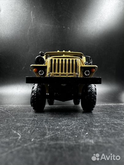 Модель моделька 1/43 урал 43206 элекон россия