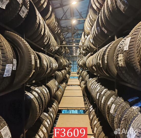 Dunlop SP Winter Ice 01 225/60 R17 101P