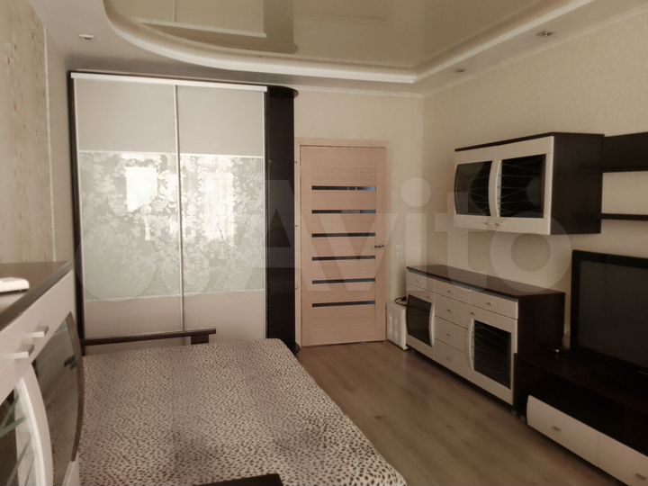 1-к. квартира, 44 м², 8/10 эт.