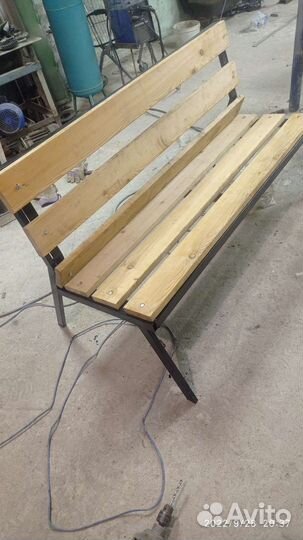Скамейка садовая Новая