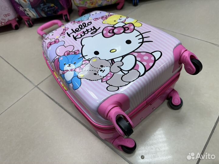 Чемодан на колесах hello kitty ручная кладь китти