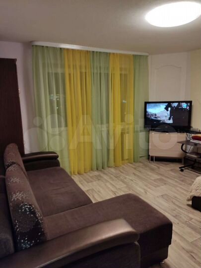 2-к. квартира, 57 м², 8/9 эт.