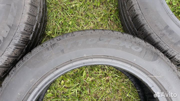 Pirelli Winter Sottozero 225/55 R17