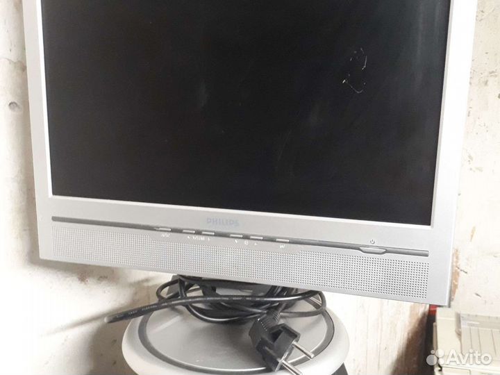 Монитор Филипс 19и компьютер