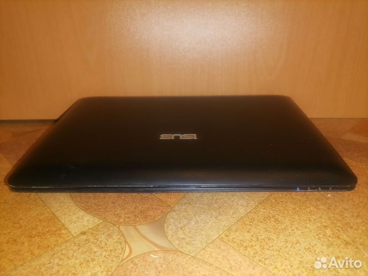 Нетбук Asus/4ядра/2Гб/SSD-60/2часа акб