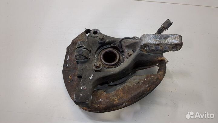 Ступица (кулак, цапфа) правая передняя Saab 9-3