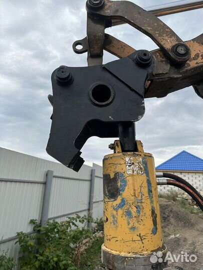 Продам адаптер для гидровращателя на case 580-695