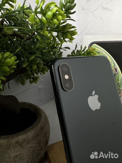 iPhone Xs, 256 ГБ