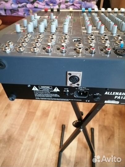 Аналоговый микшер Allen & Heath PA12