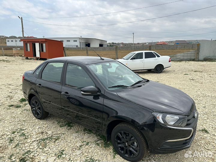LADA Granta, 2023