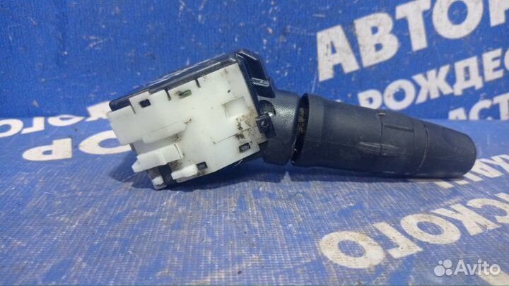 Переключатель поворотов Nissan Teana J31 седан