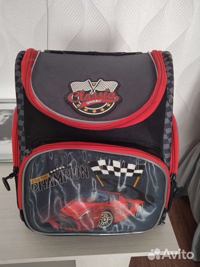 Школьный рюкзак