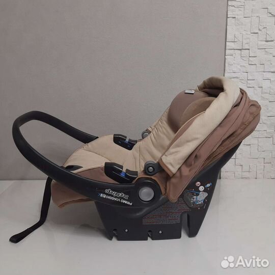 Автокресло peg perego viaggio trifix + база