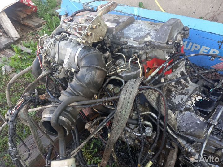 Двигатель J07C