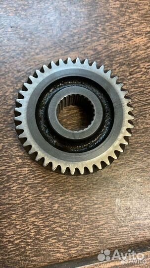 Шестерня 5 передачи Passat B6 1.6 BLF