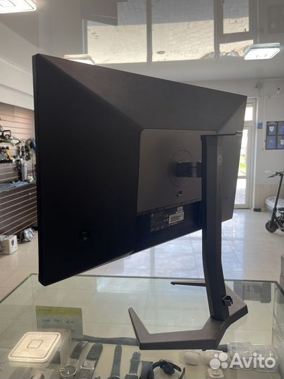 Монитор Plilips 27M1N52 игровой