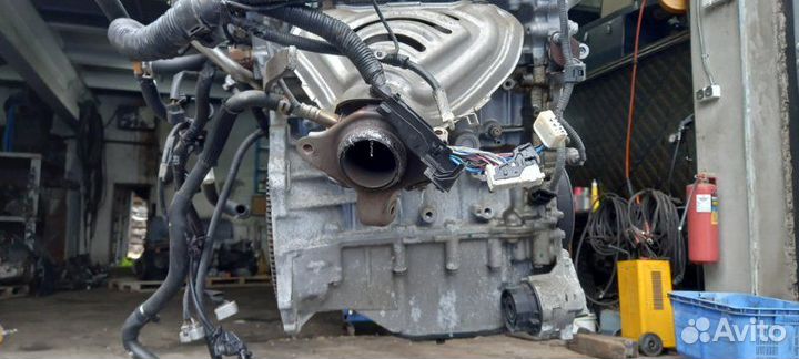 Двигатель В сборе Toyota Voxy ZRR70 3zrfae 2009