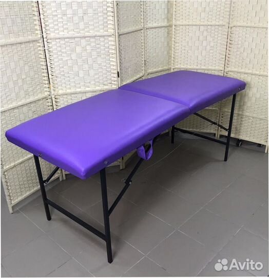 Кушетка. Массажный стол с вырезом для лица