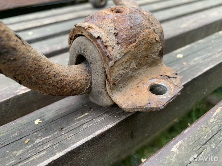 Задний стабилизатор BMW E46