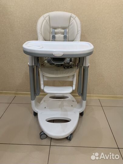 Детский стул для кормления Peg Perego Tatamia