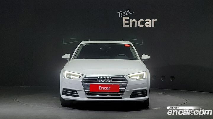 Audi A4 AMT, 2018, 24 330 км