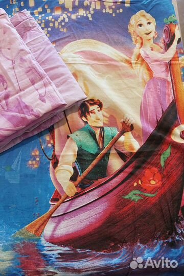 Продам 4 б/у детских комплектов постельного белья