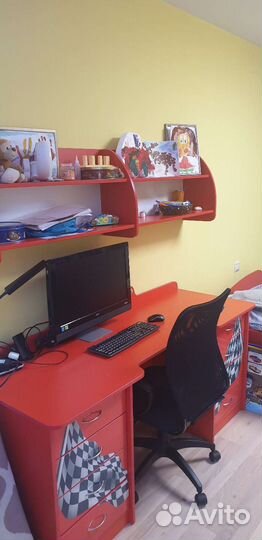 Набор мебели в детскую