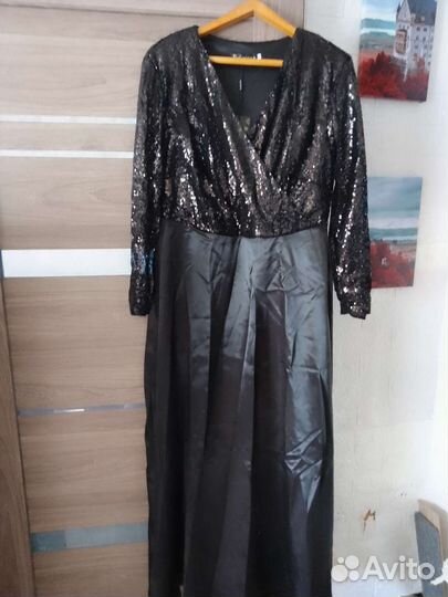 Вечернее платье