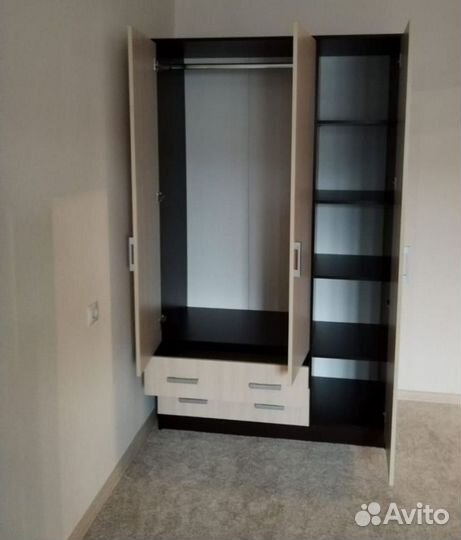 Шкаф 3х створчатый