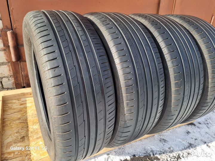 Yokohama BluEarth AE50 235/55 R18 100V
