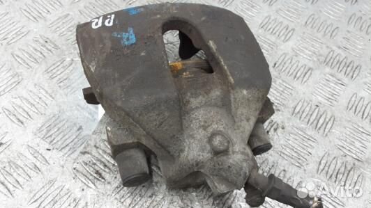 Суппорт тормозной передний правый ford focus 2 (9D