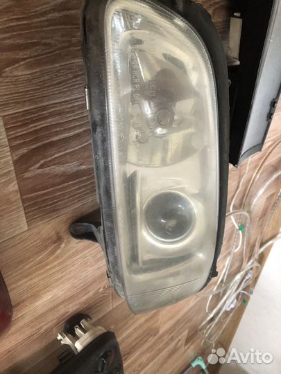 Фара на opel omega b