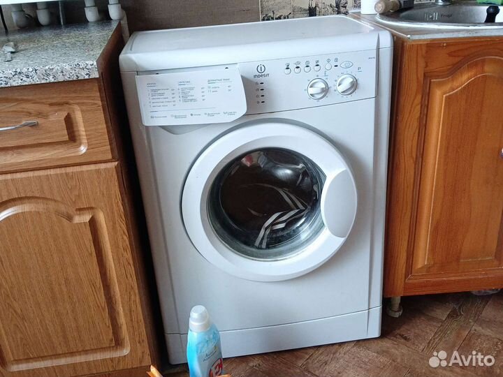 Стиральная машина бу indesit