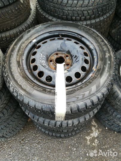 R15 Nokian Tyres Nordman 4 195/65, PCD 5x105 DIA 56