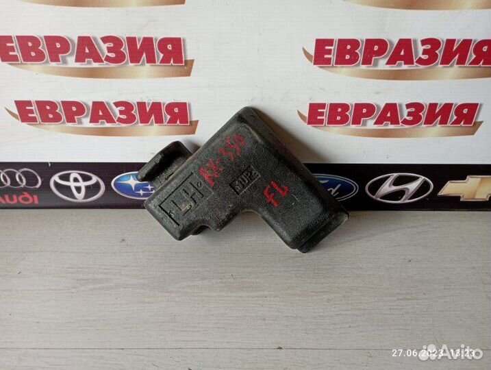 Абсорбер бампера передний левый Lexus Rx350 2010