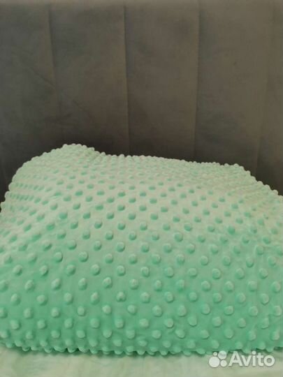 Ткань плюш мятного цвета