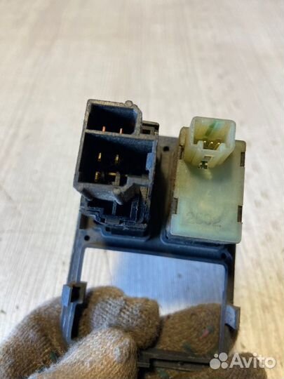 Блок управления светом Nissan Almera Classic B10