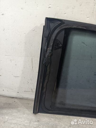 Стекло кузовное заднее правое Ford Focus 2 St
