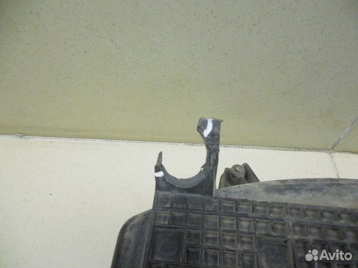 Корпус воздушного фильтра Sandero 2009-2014