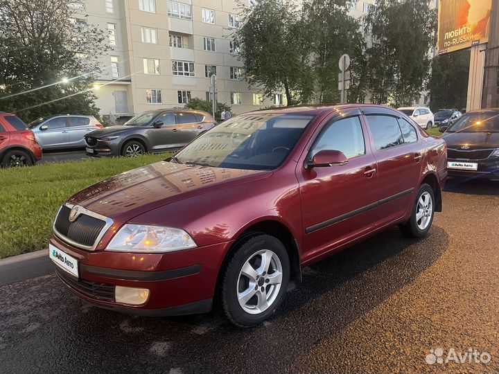 Skoda Octavia 1.6 МТ, 2008, 275 320 км